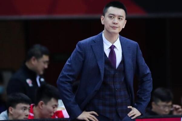 中国男篮十大帅哥，杨鸣上榜，第四拥有NBA和CBA两枚总冠军戒指