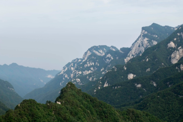 河南省最高的山峰排名前十，老君山上榜，第一名气最小