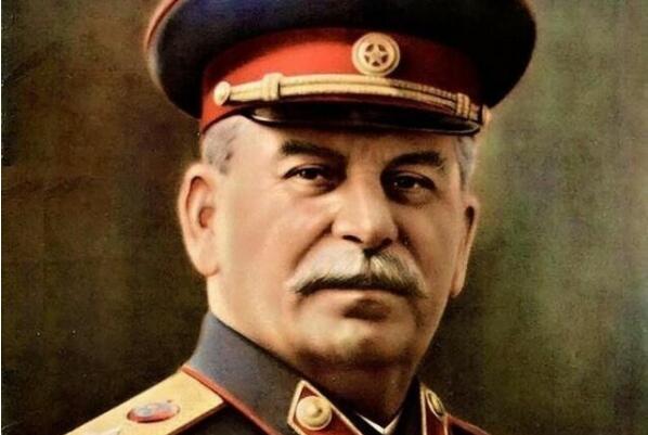 俄罗斯十大元帅，常胜元帅排第三，榜首是苏联最高领导人