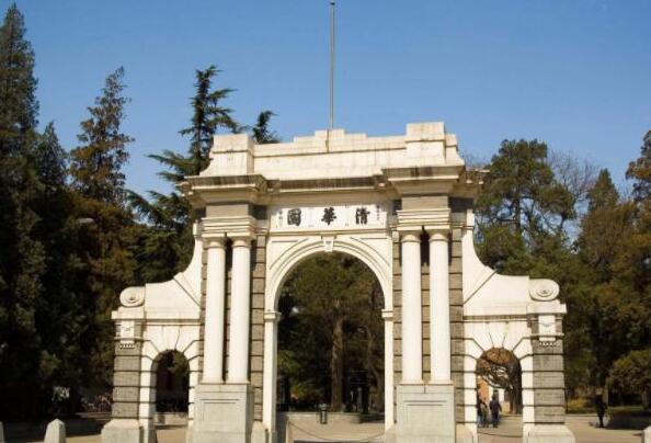 中国前十名大学 南京大学第七,第一成立于1911年