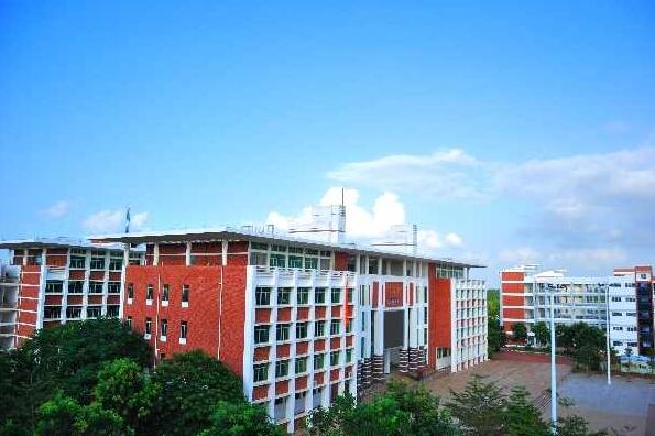 2016海南专科学校排名及分数线