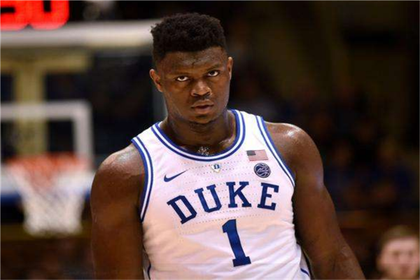 NBA最被看好的新人 特雷·杨天赋惊人 第一名外号胖虎