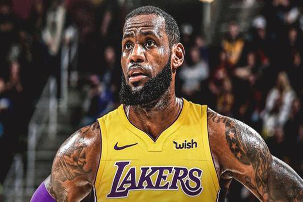 NBA四大小前锋 震惊！第一名创造的数据成为历史第一的成绩