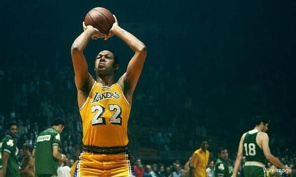 美媒重排NBA历史十大状元秀：詹姆斯仅排第二，第一光芒太过耀眼
