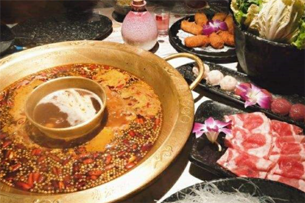 嘉兴十大火锅店排行榜：蟹蟹蛙上榜，第三是贤合庄