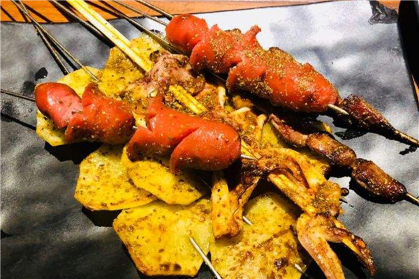 魔都吃货必去的宝藏店铺 鲁采海鲜与世博江宴上榜