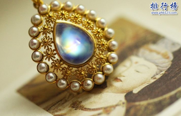 世界十大珠宝品牌排行榜,世界珠宝第一品牌卡地亚