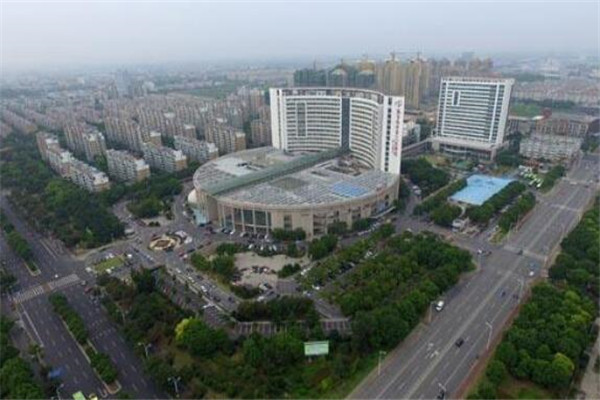江苏十大富裕县城 如皋是国际长寿之乡，宜兴紫砂壶闻名各地