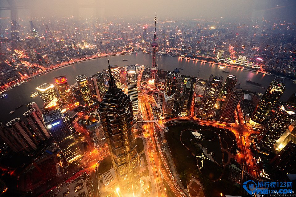 2015中国城市GDP排行榜 上海超越北京夺得第一