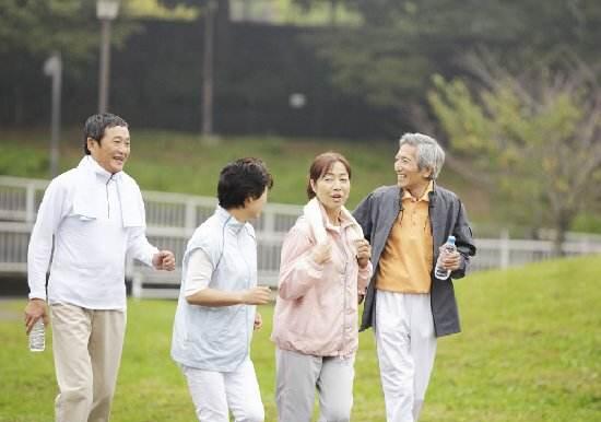 2016年全国各省市老年化人口排行榜,辽宁老人最多(山东第二)