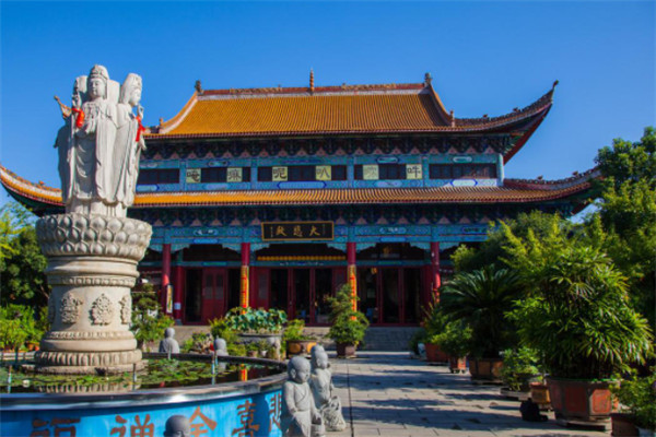 湖南十大名寺排行榜：龙山寺上榜，第四位于天门山内