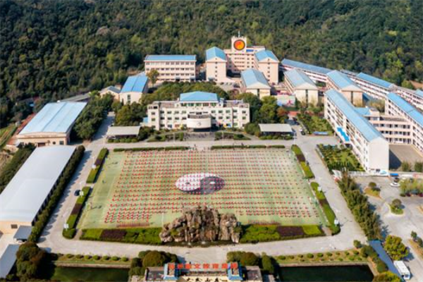 安康十大本地玩乐排行榜：碧水山庄上榜，农庄较多