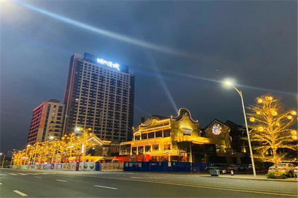清远十大购物胜地排名：美林广场第7，第3卖女装