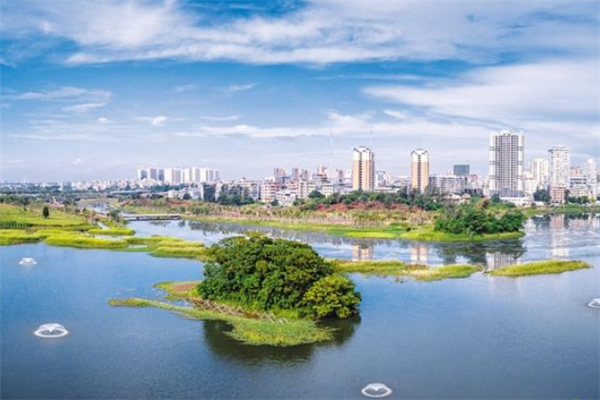 海口十大公园广场排行榜：滨海公园上榜，第一是湿地公园