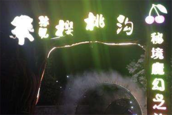 郑州十大吃喝玩乐排行榜：后王越野基地上榜，第六适合晚上去