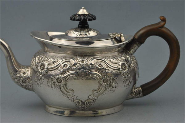 英国旅游必买的五种商品 皮革制品与英国红茶都很特色