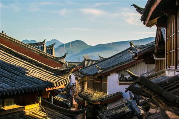 中国十大特色休闲城市排行榜 丽江排名第一，桂林居第二位