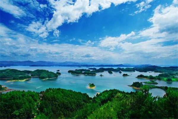 中国十大旅游县城排名 婺源县为生态旅游名县,你去过哪几个了