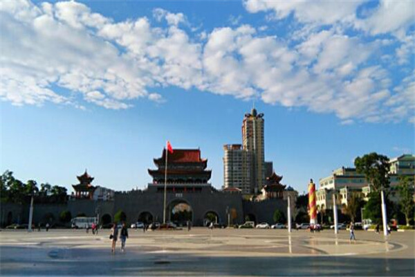 中国十大宜居城市排名，绍兴/信阳上榜，你去过几个