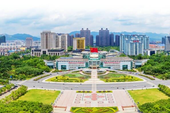 广西十大著名广场 南宁五象广场第二，北海海景广场上榜