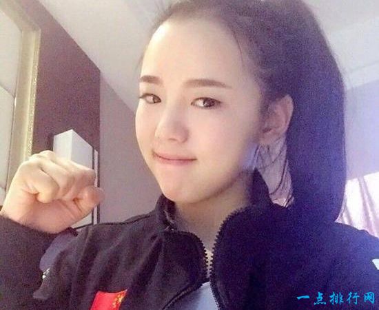 中国女子综合格斗世锦赛冠军第一人 林荷琴值得国人骄傲和自豪