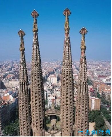 世界10大令人惊叹的教堂尖塔排行榜  有图有真相