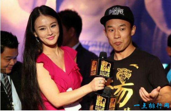 最会讲段子的拳击手   曾两拳把别人打骨折