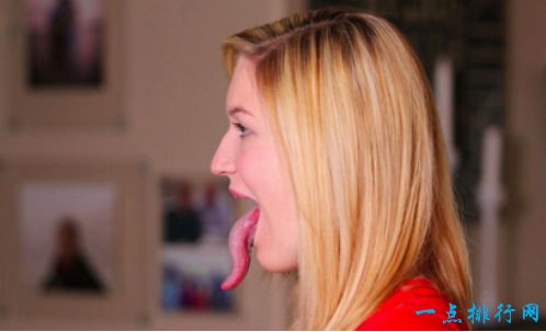 世界上最长的舌头 美国女孩舌头长10.16厘米
