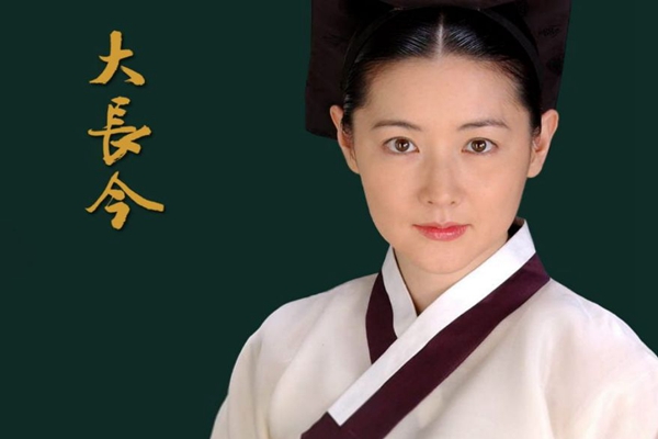 韩国学历高的女星排行榜：第一是大长今李英爱，韩彩英在榜