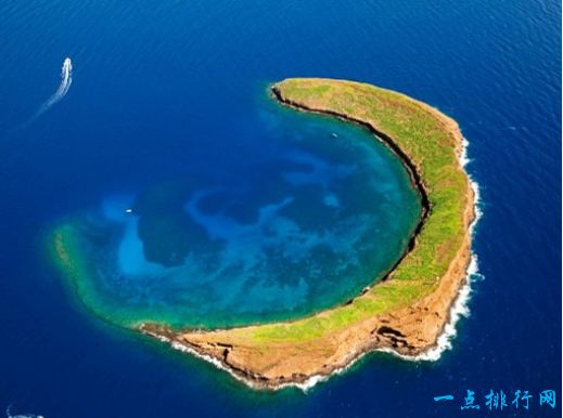 世界十大造型最酷的海岛 阴茎岛实在是污力爆表