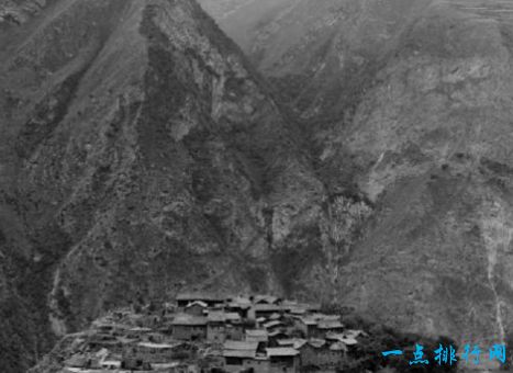 中国十大地震 陕西华县地震死亡人数达83万