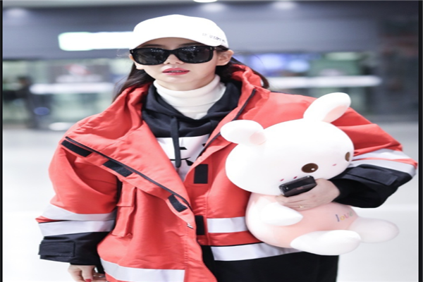 中国衣品好的女明星：杨颖上榜，她是时尚标