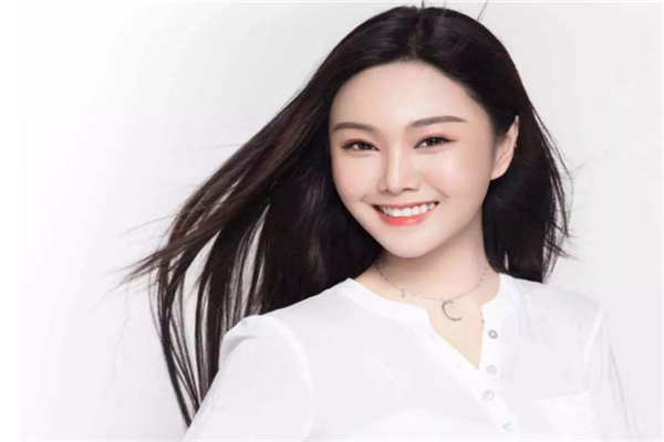 快手翻唱女歌手排行榜 花姐嗓音很棒小颤音很是经典