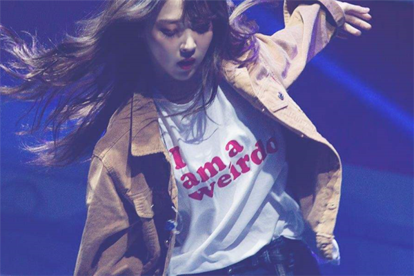 四代女团rapper排名：孙彩瑛上榜，第一是版权富翁