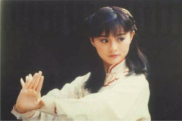 TVB漂亮女明星排名 不老妲己排名第8，紫霞仙子竟排名第一