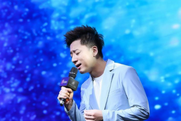 张磊最好听的歌曲top10：《一念天堂》上榜，第二岁月的味道