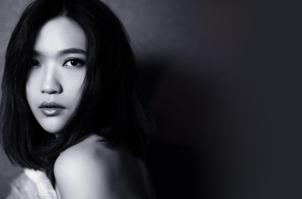 庄心妍十大好听歌曲排行榜：《爱囚》上榜，歌红人不红