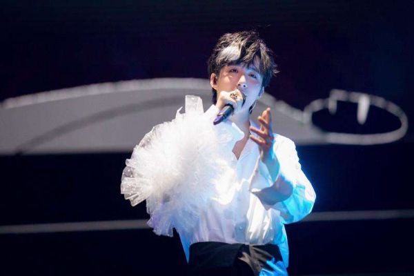抖音十大顶级翻唱神曲 讲真的火爆 不染翻唱别有风味