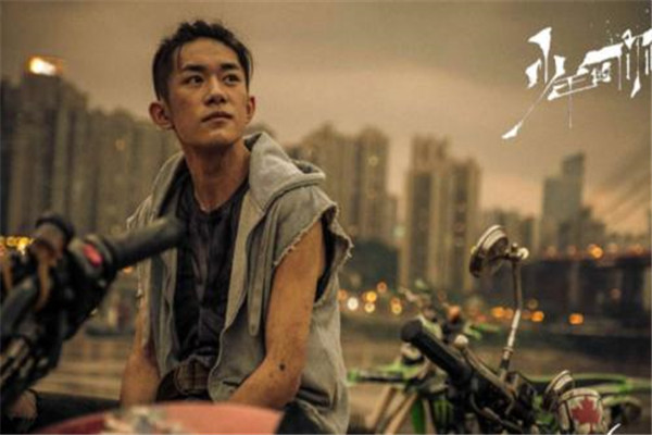 周冬雨十大电影排行榜 少年的你上榜，七月与安生中演技炸裂