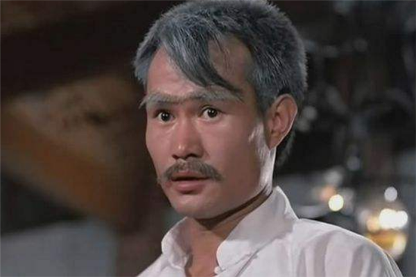 林正英主演的十大僵尸电影：《驱魔道长》上榜，每部都精彩