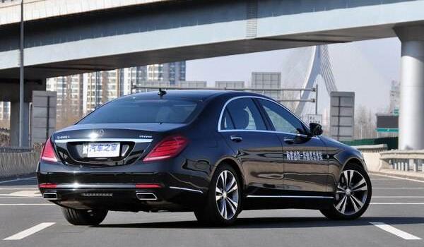 奔驰s400l价格多少钱 SL400落地价破百万高达162.57万