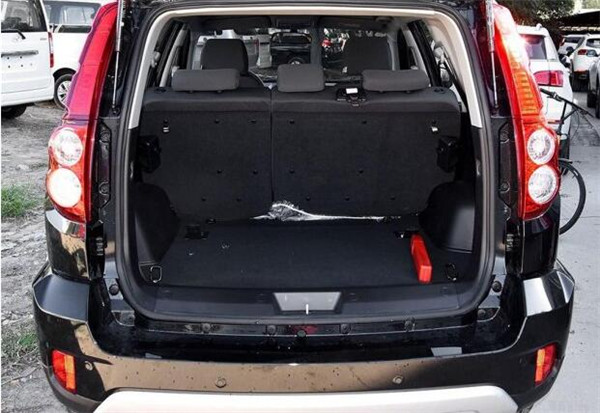 哈弗H5后备箱尺寸多少 哈弗H5后备箱功能介绍