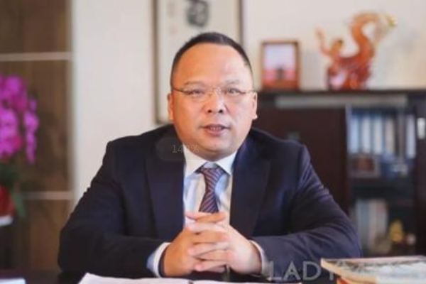 中国服装十大富豪：海澜总裁上榜，第一与耐克有合作
