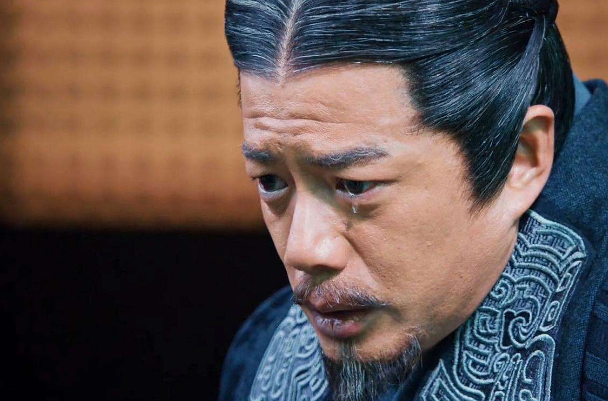 十大热门国产电视剧排行榜：以家人之名上榜，第一热度最高