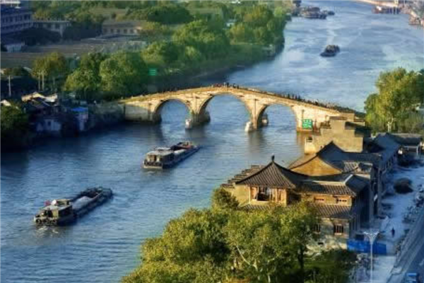 中国古代三大工程 京杭大运河位居首位第三为八大奇迹之一