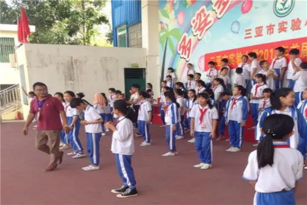 三亚市公立小学排名榜 第九小学上榜第八小学教师经验丰富