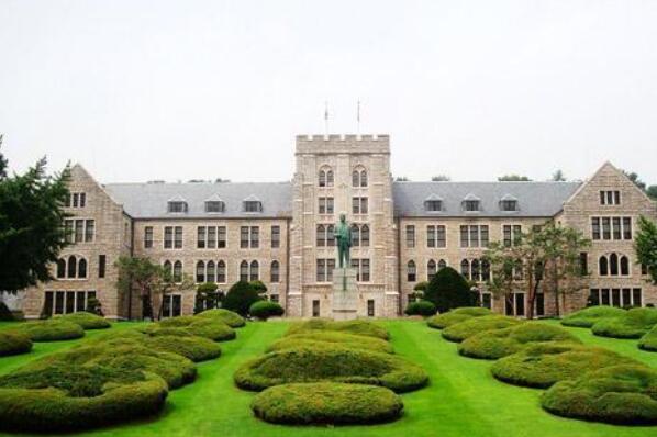 韩国排名前十的大学：首尔国立大学位列第一