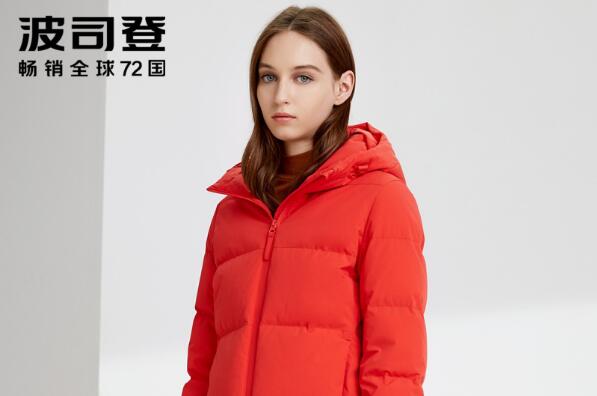 羽绒服品牌排行榜前十名：鸭鸭上榜，波司登独占鳌头