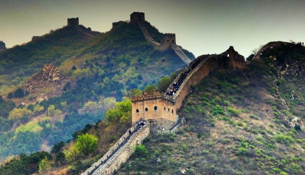 世界建筑十大奇迹排名榜，中国的长城上榜
