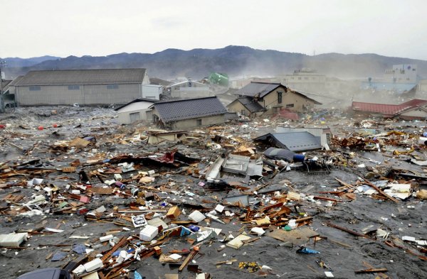 地球上最大的地震是几级：按地震的强度分为12级